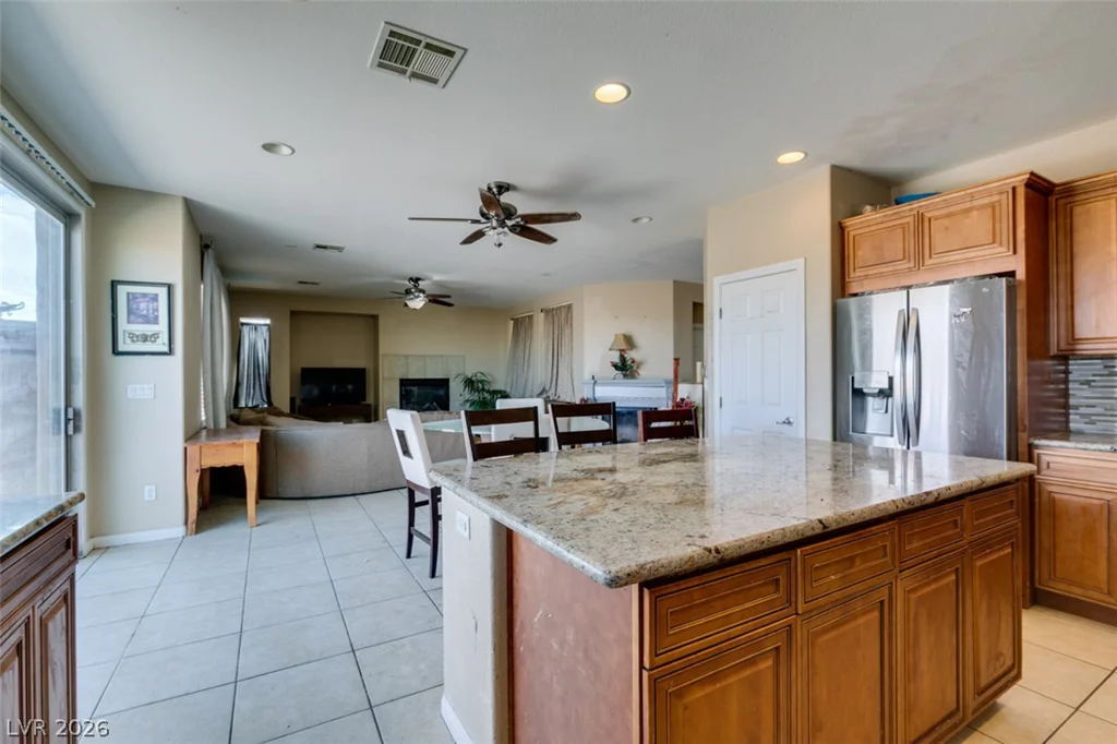 10078 Keifer Valley, Las Vegas, NV 89178