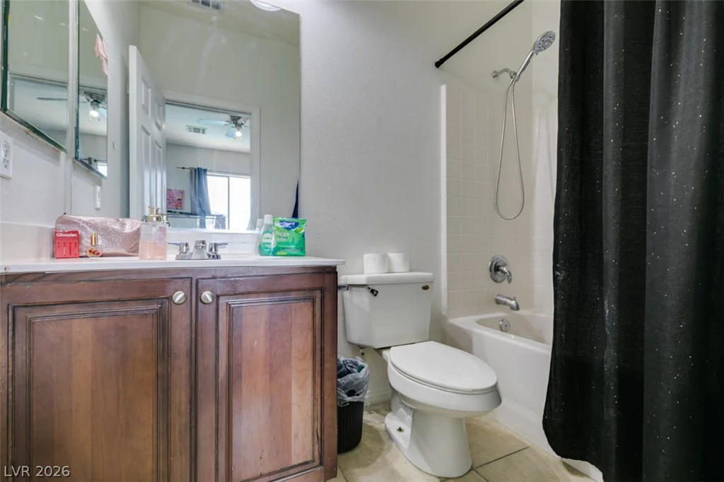 10078 Keifer Valley, Las Vegas, NV 89178