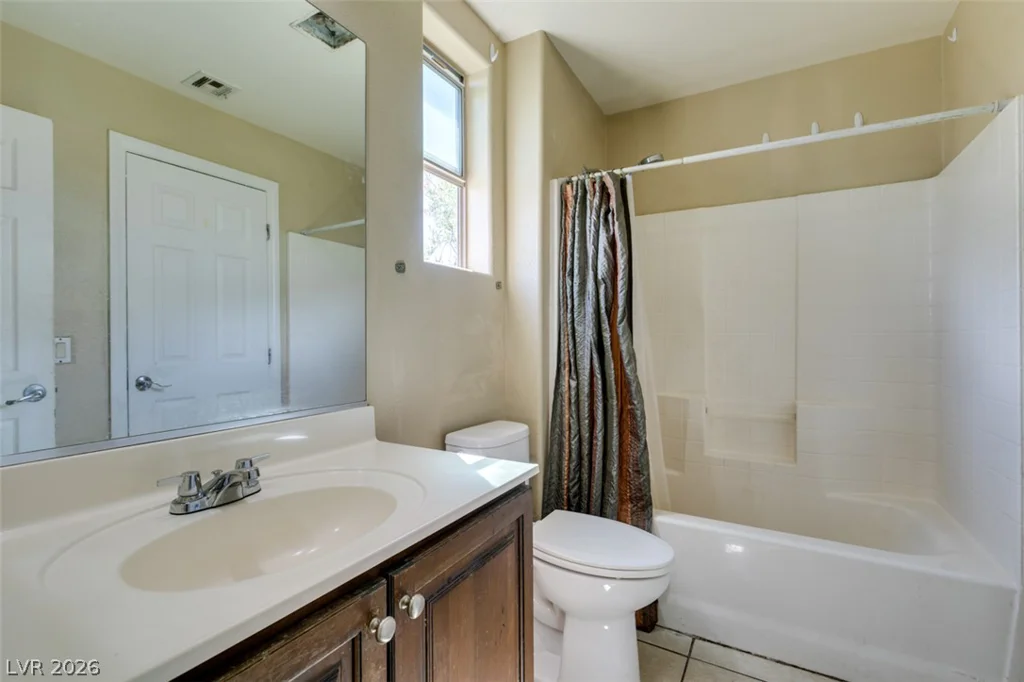 10078 Keifer Valley, Las Vegas, NV 89178
