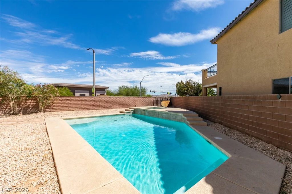 10078 Keifer Valley, Las Vegas, NV 89178