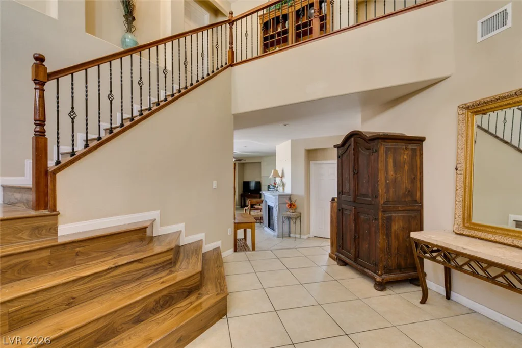 10078 Keifer Valley, Las Vegas, NV 89178