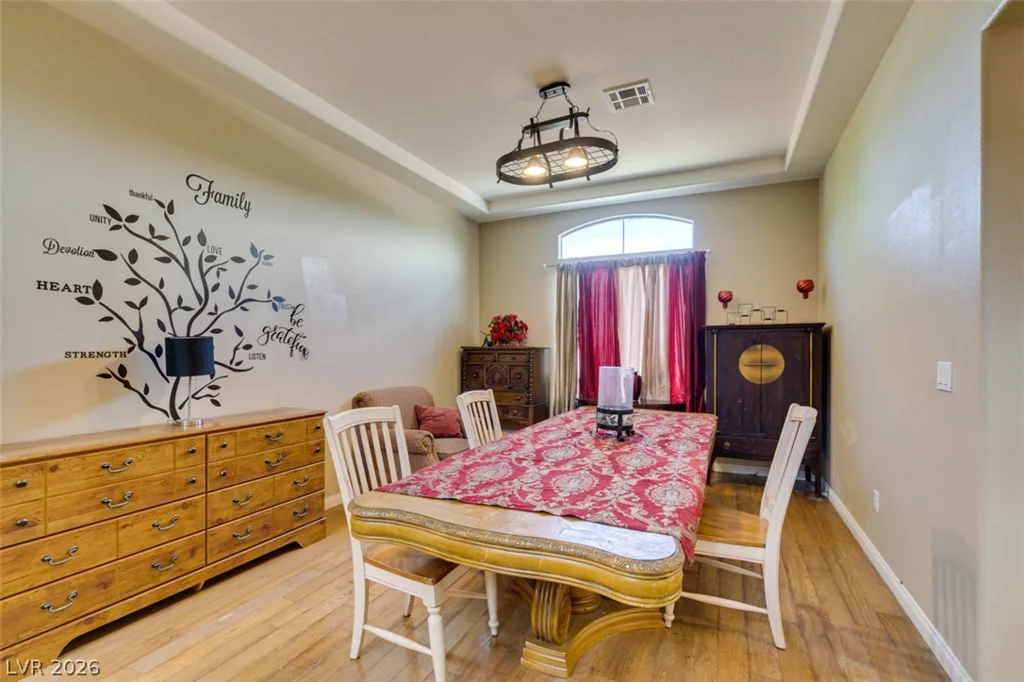 10078 Keifer Valley, Las Vegas, NV 89178