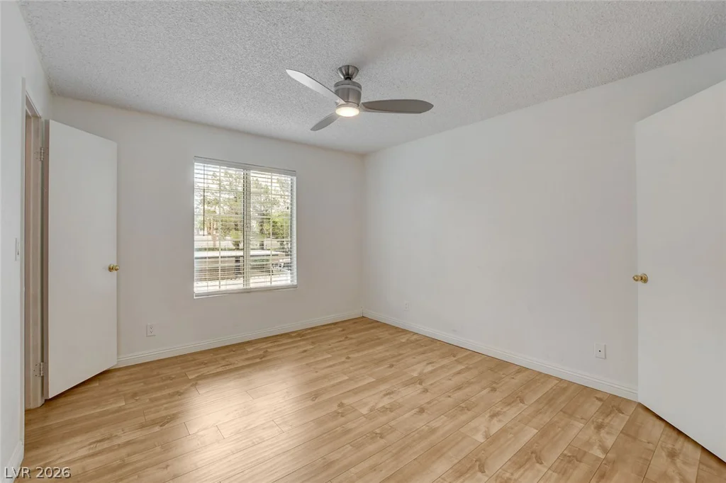 2200 Fort Apache, Las Vegas, NV 89117