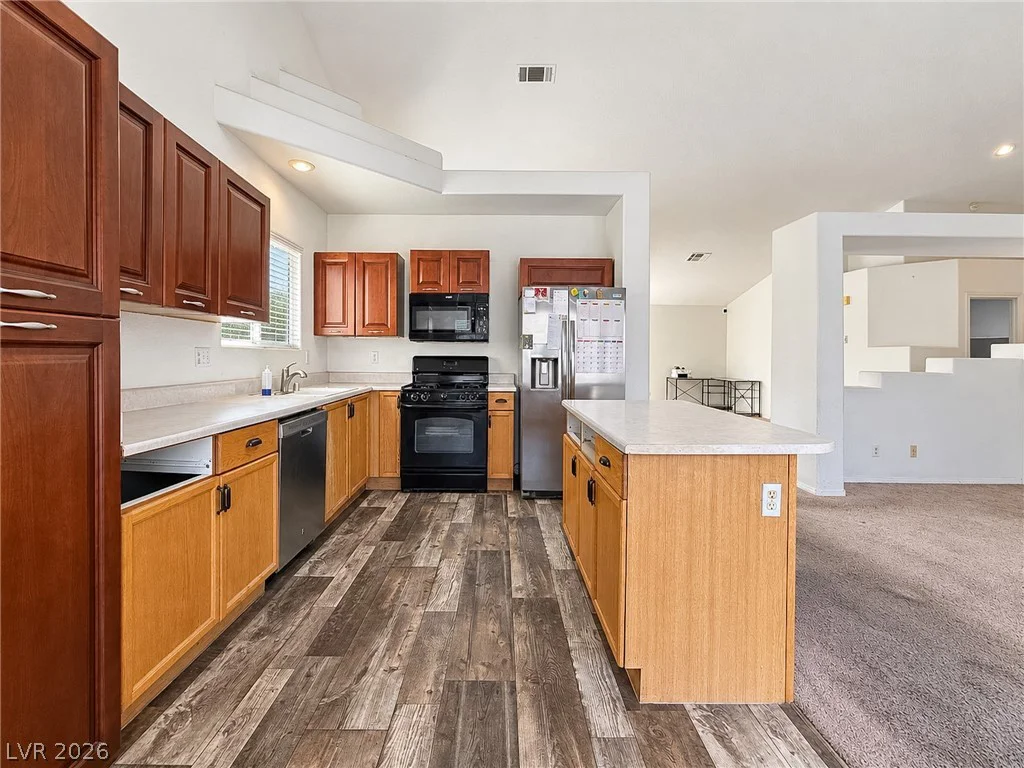 978 Hunters Run, Henderson, NV 89002