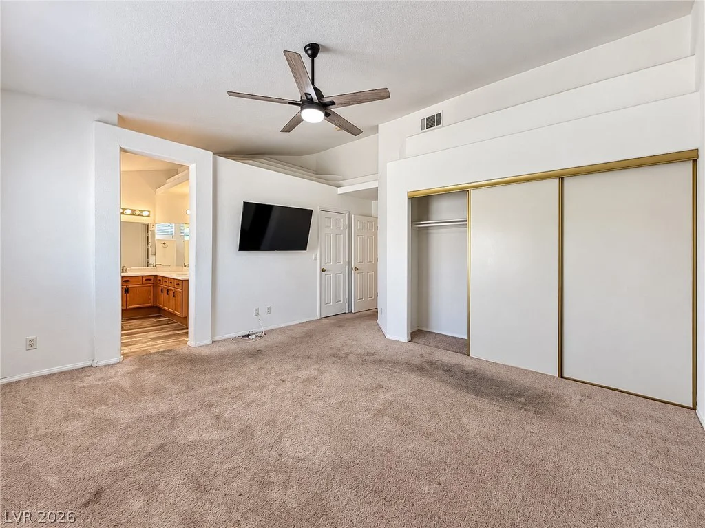 978 Hunters Run, Henderson, NV 89002