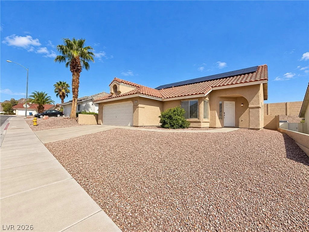 978 Hunters Run, Henderson, NV 89002