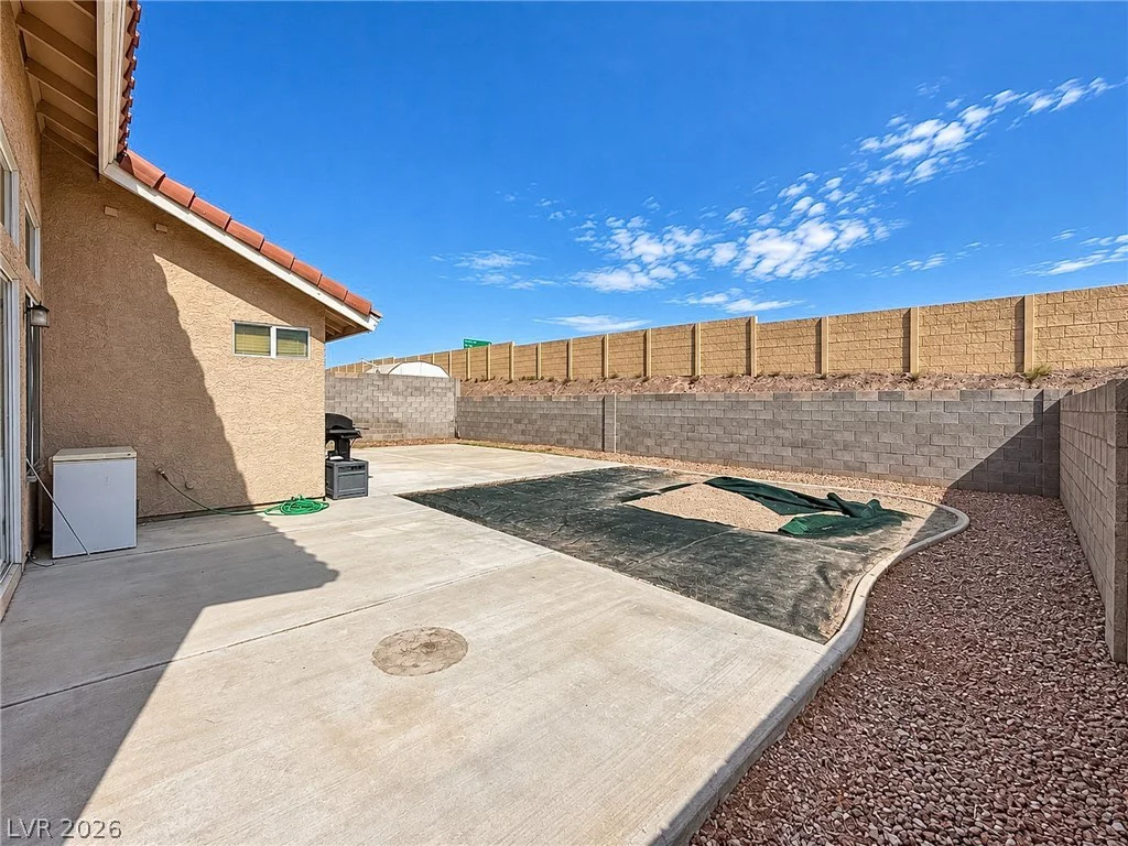 978 Hunters Run, Henderson, NV 89002