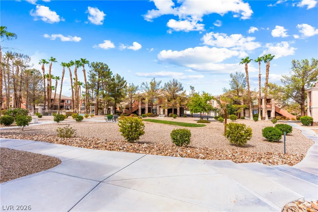 1501 Truett, Las Vegas, NV 89128