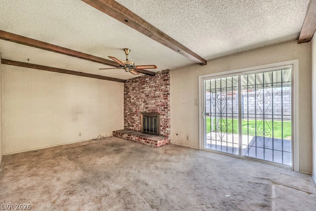 4943 Monterrey, Las Vegas, NV 89121