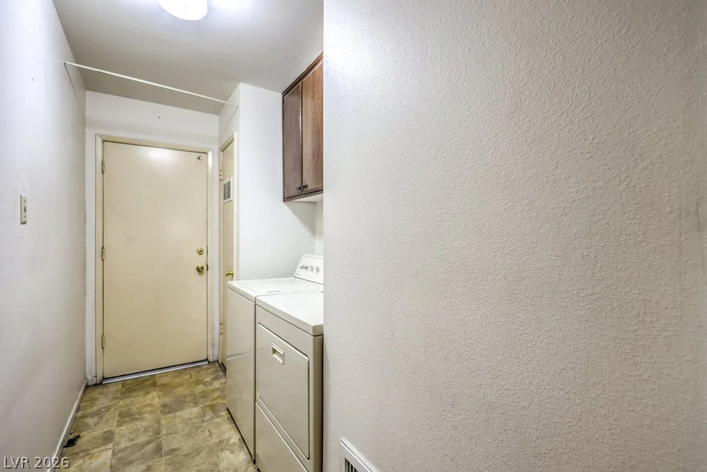 4943 Monterrey, Las Vegas, NV 89121