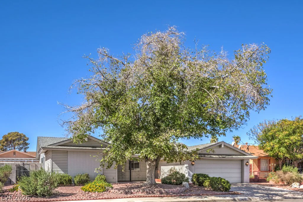 4943 Monterrey, Las Vegas, NV 89121