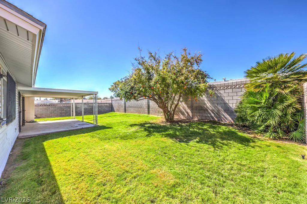 4943 Monterrey, Las Vegas, NV 89121