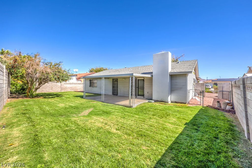 4943 Monterrey, Las Vegas, NV 89121