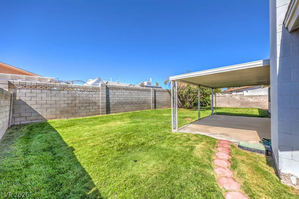 4943 Monterrey, Las Vegas, NV 89121