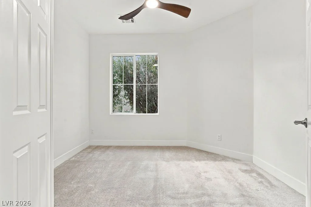 9174 Weeping Hollow, Las Vegas, NV 89178