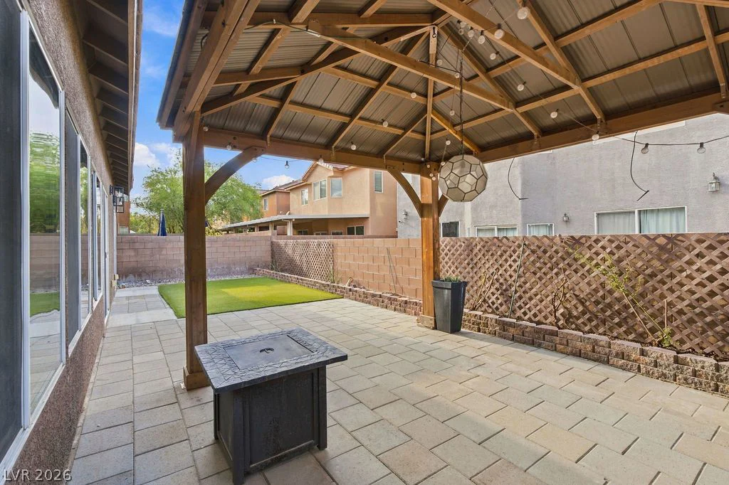 9174 Weeping Hollow, Las Vegas, NV 89178