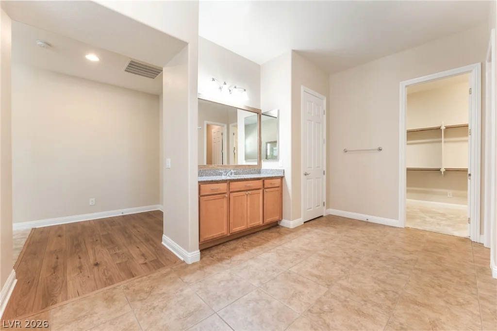9729 Rock Partridge, Las Vegas, NV 89149