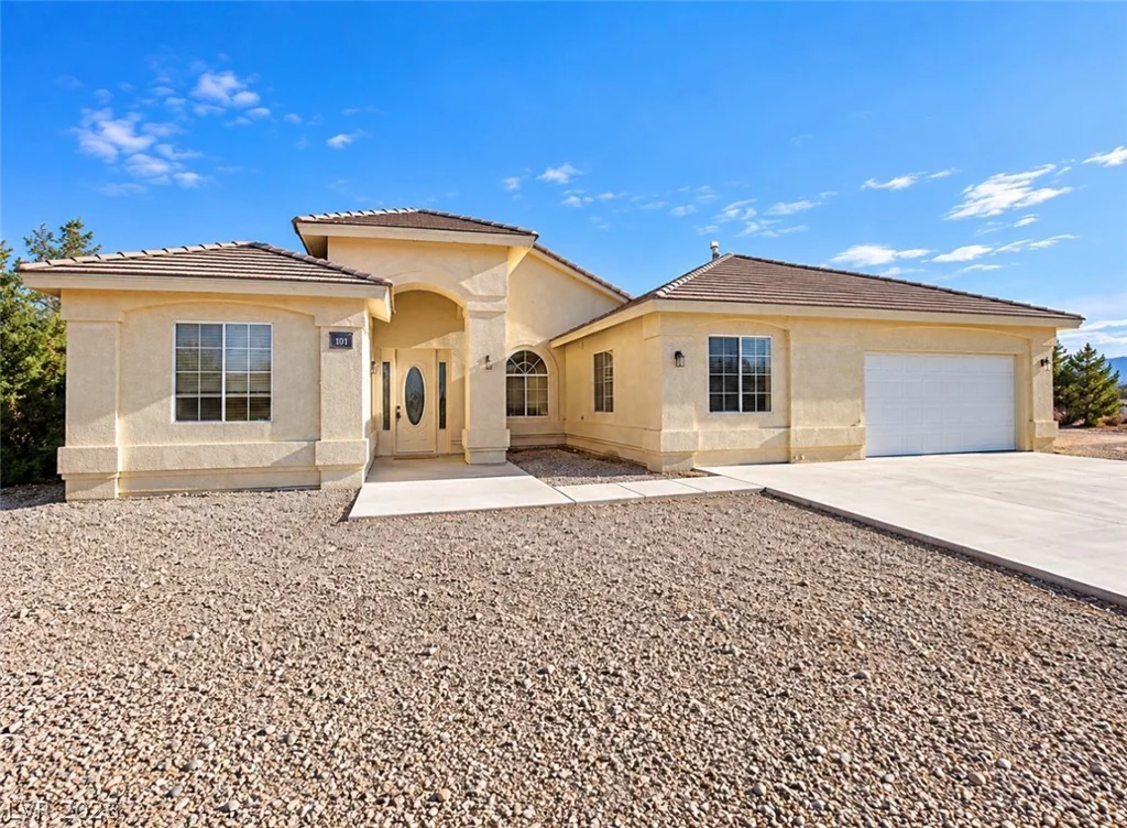 381 Arapahoe, Pahrump, NV 89048