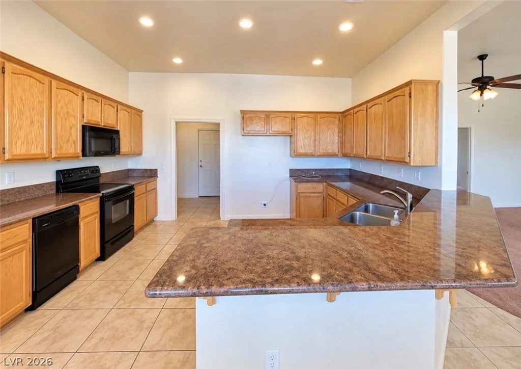 381 Arapahoe, Pahrump, NV 89048