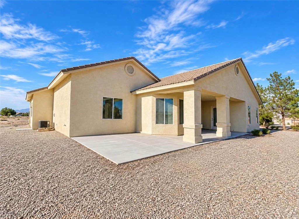 381 Arapahoe, Pahrump, NV 89048