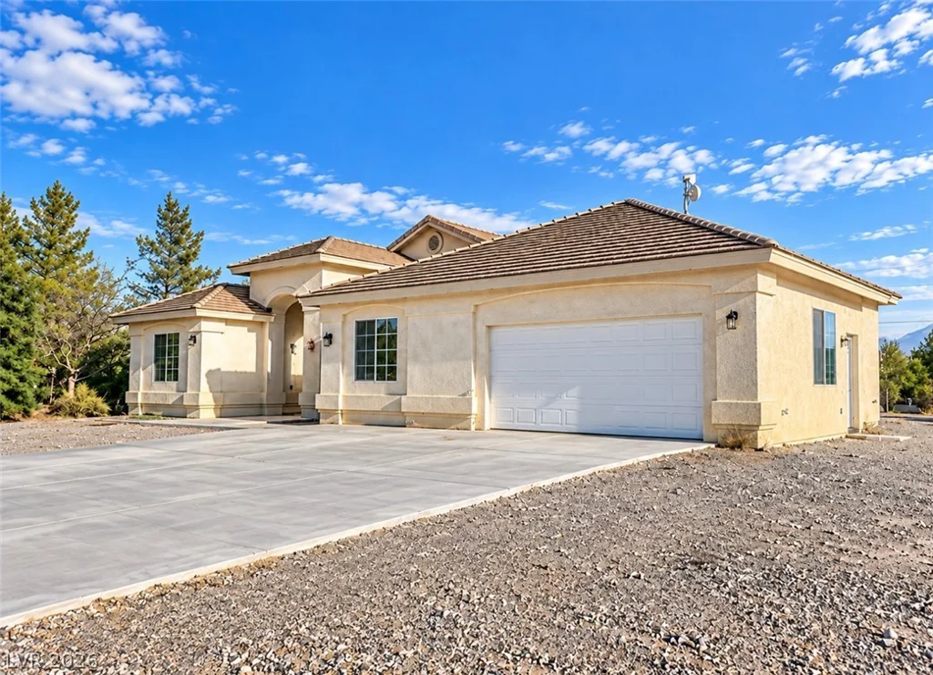 381 Arapahoe, Pahrump, NV 89048
