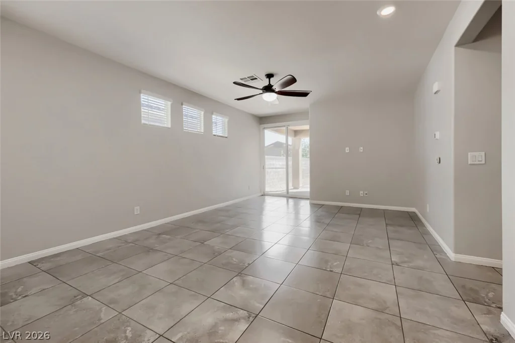 7754 Wishbone Falls, North Las Vegas, NV 89084