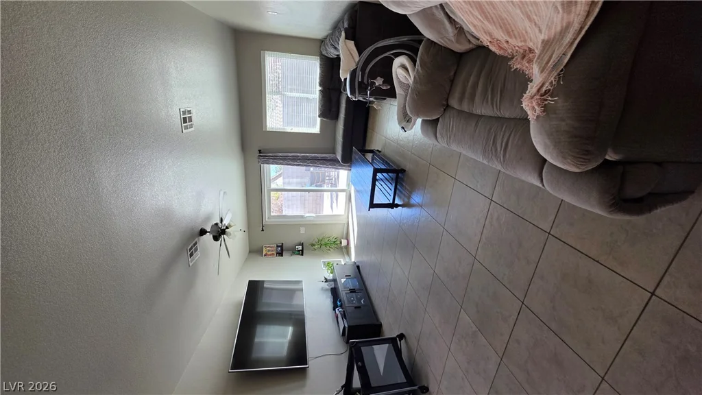 1413 Iris Kelly, North Las Vegas, NV 89081
