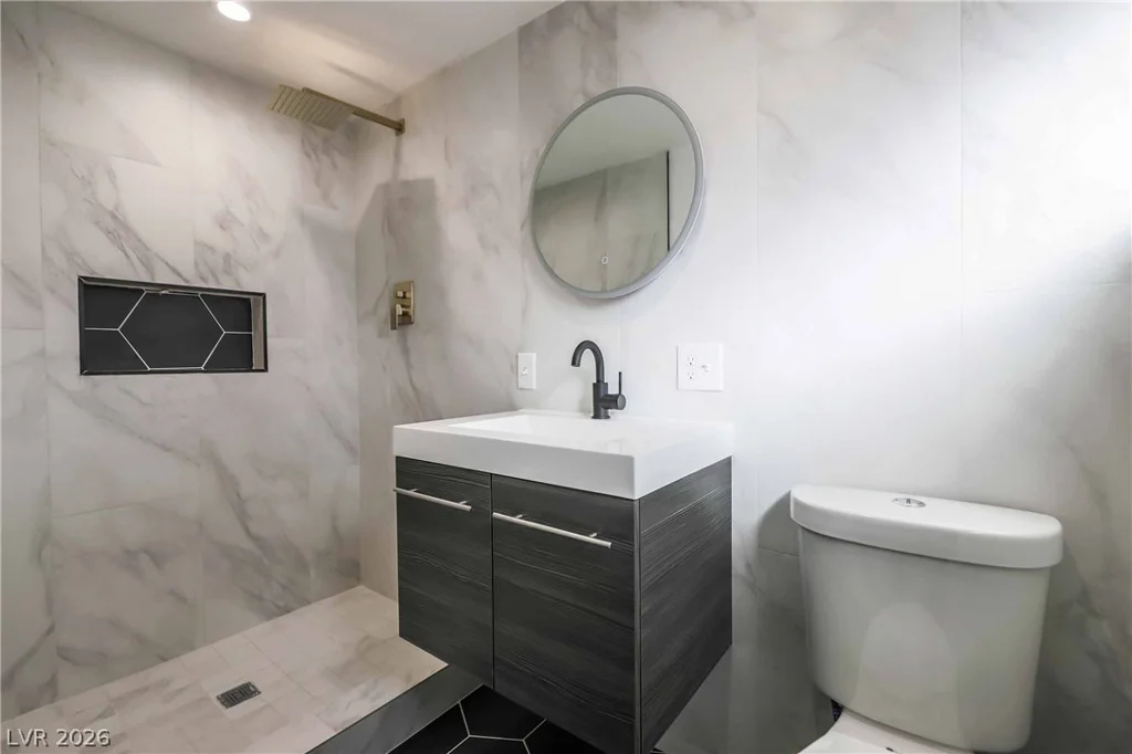 612 Bruce, Las Vegas, NV 89101