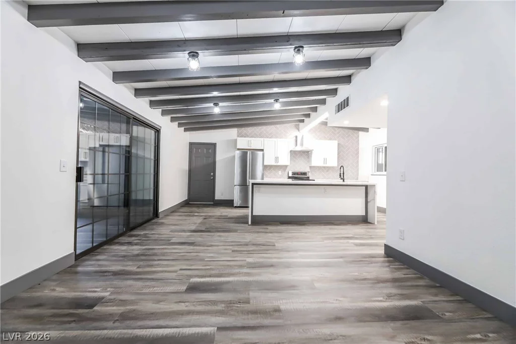 612 Bruce, Las Vegas, NV 89101