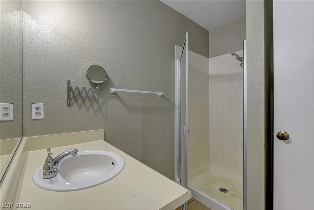 820 Sloan, Las Vegas, NV 89110