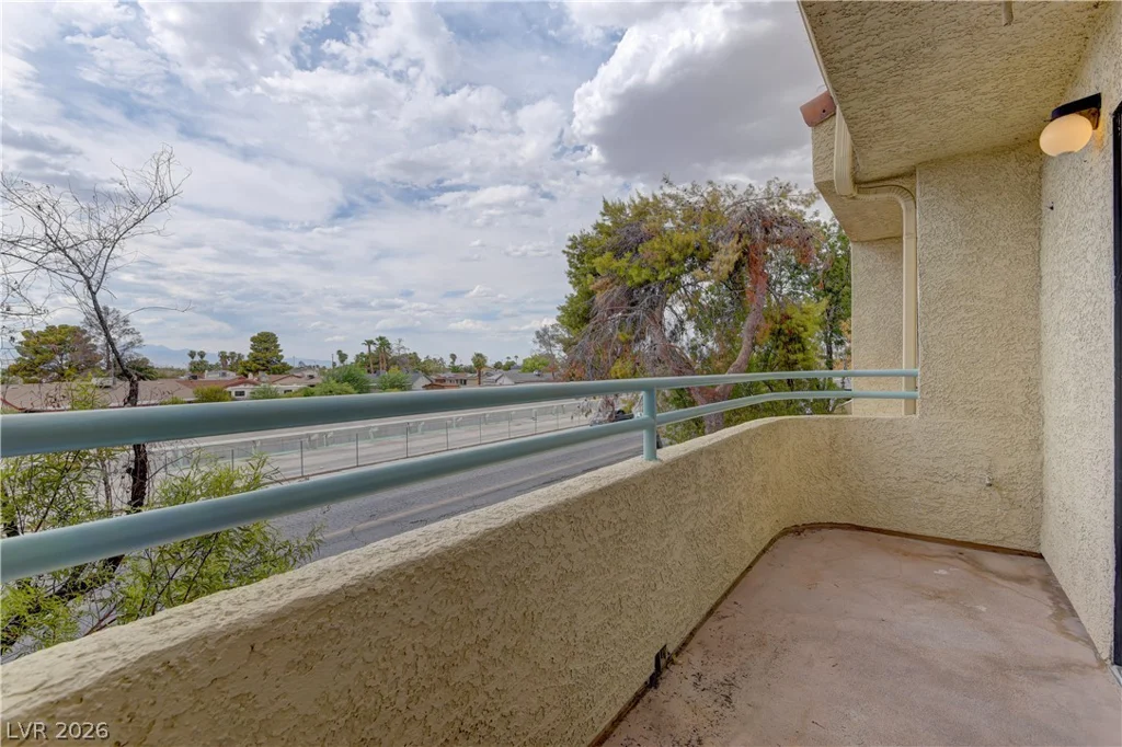 820 Sloan, Las Vegas, NV 89110