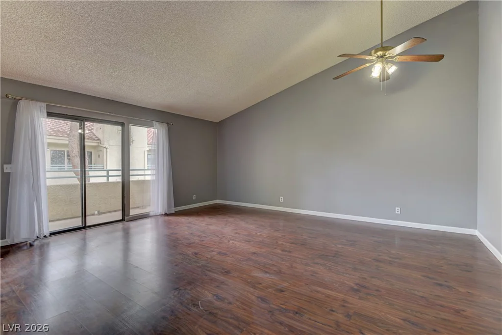 820 Sloan, Las Vegas, NV 89110