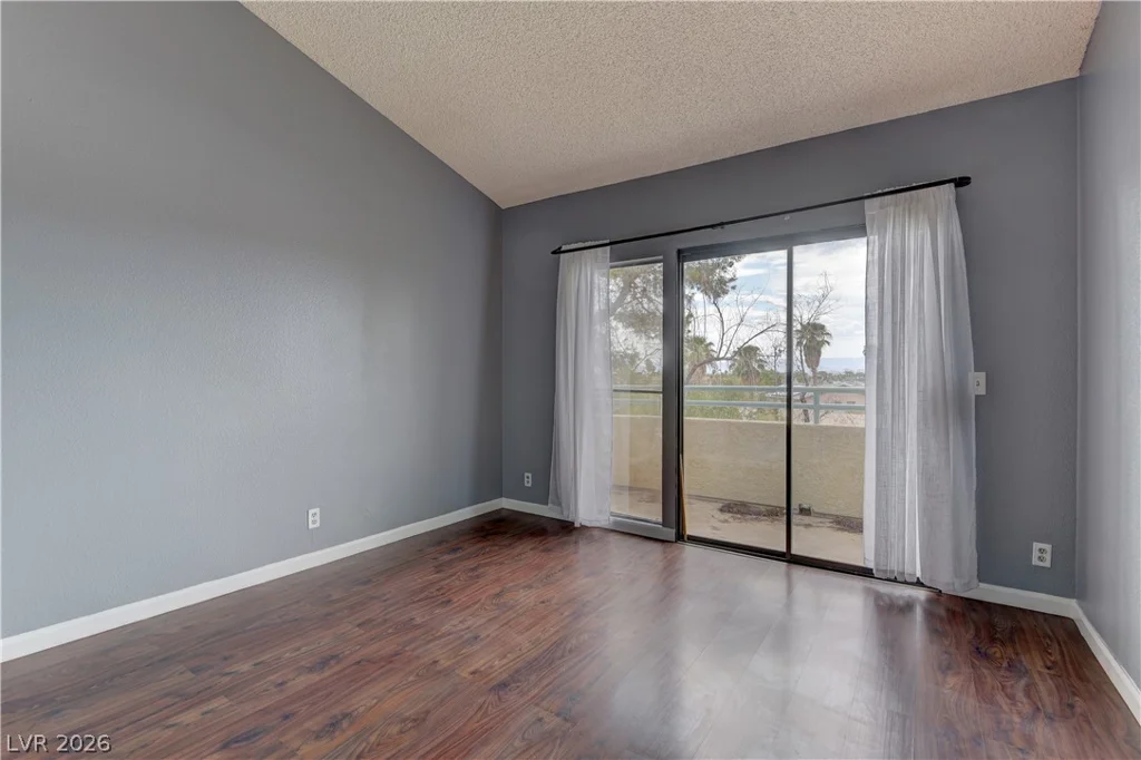 820 Sloan, Las Vegas, NV 89110