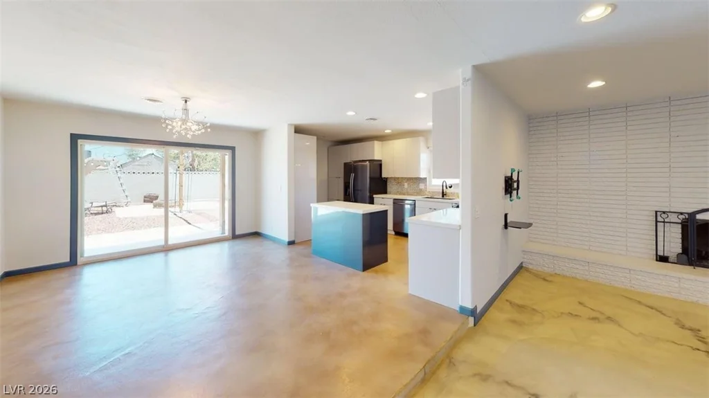 1518 Golden Arrow, Las Vegas, NV 89169