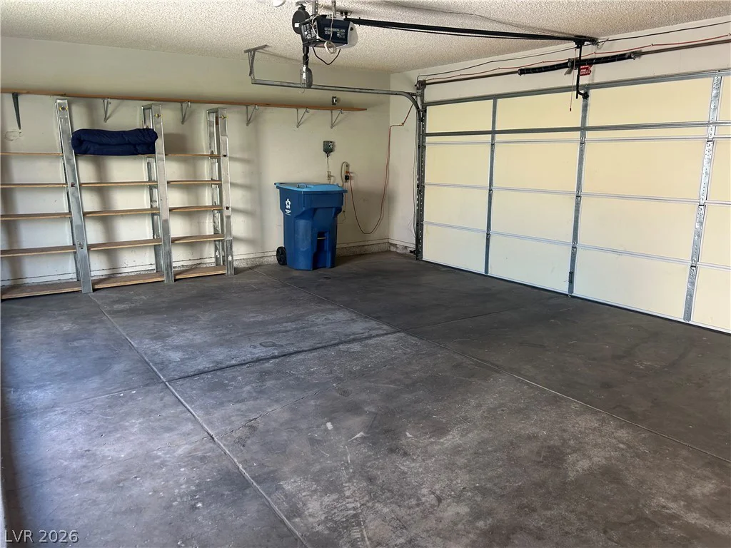 6616 Sterling Springs, Las Vegas, NV 89108