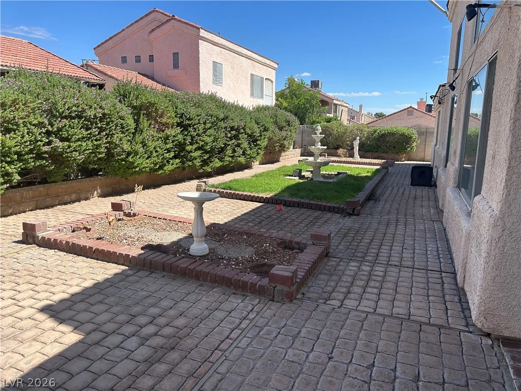6616 Sterling Springs, Las Vegas, NV 89108