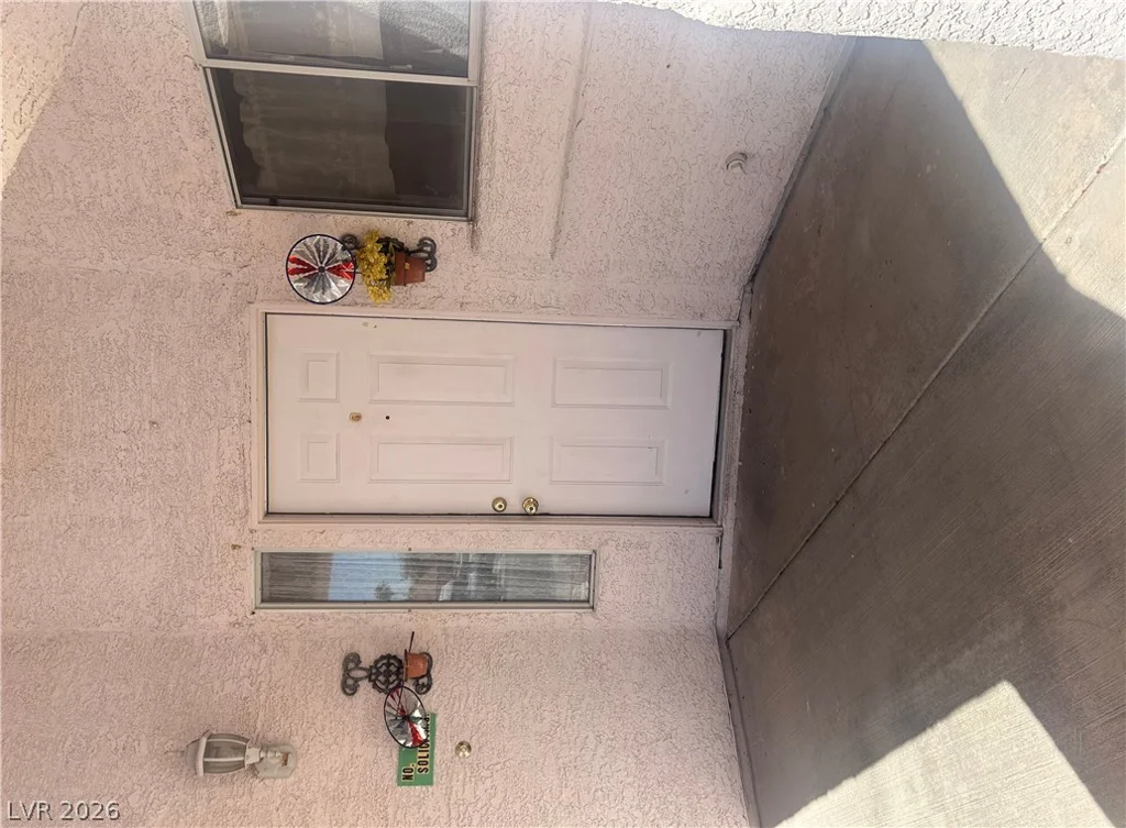 6616 Sterling Springs, Las Vegas, NV 89108