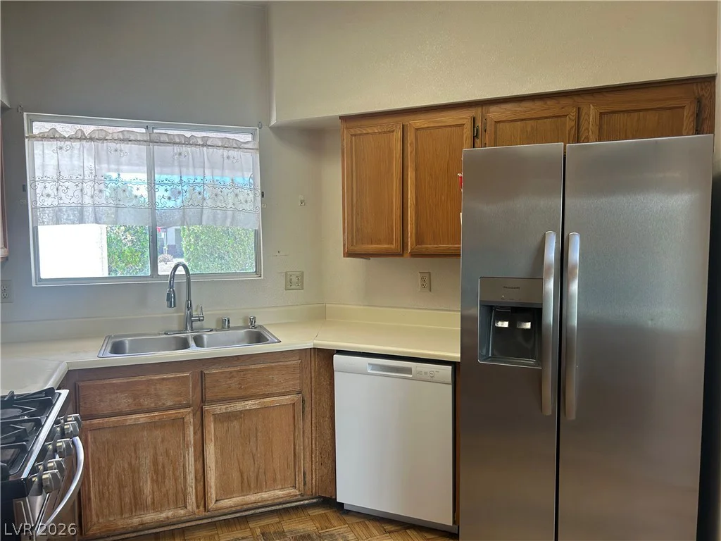 6616 Sterling Springs, Las Vegas, NV 89108