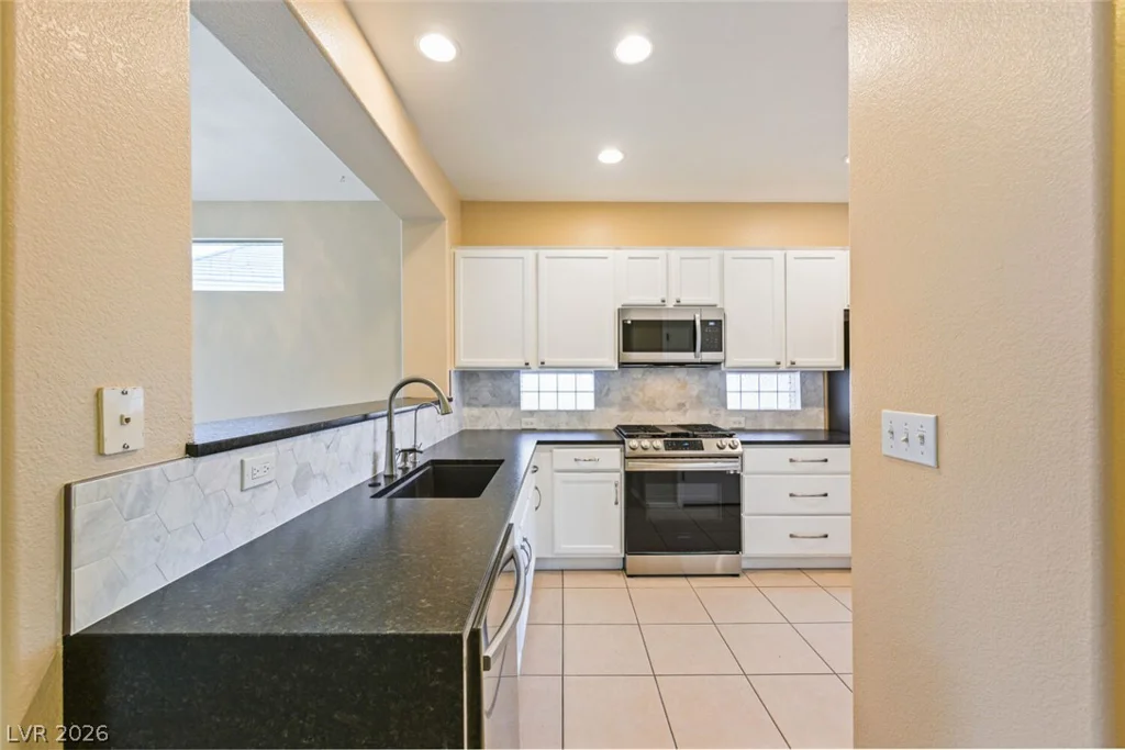 1813 Tiger Creek, Henderson, NV 89012