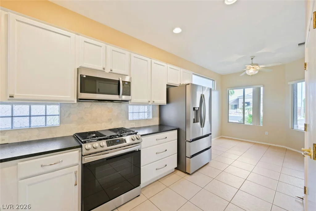 1813 Tiger Creek, Henderson, NV 89012