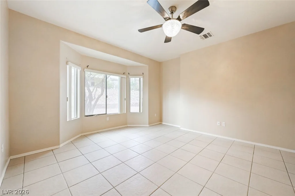 1813 Tiger Creek, Henderson, NV 89012