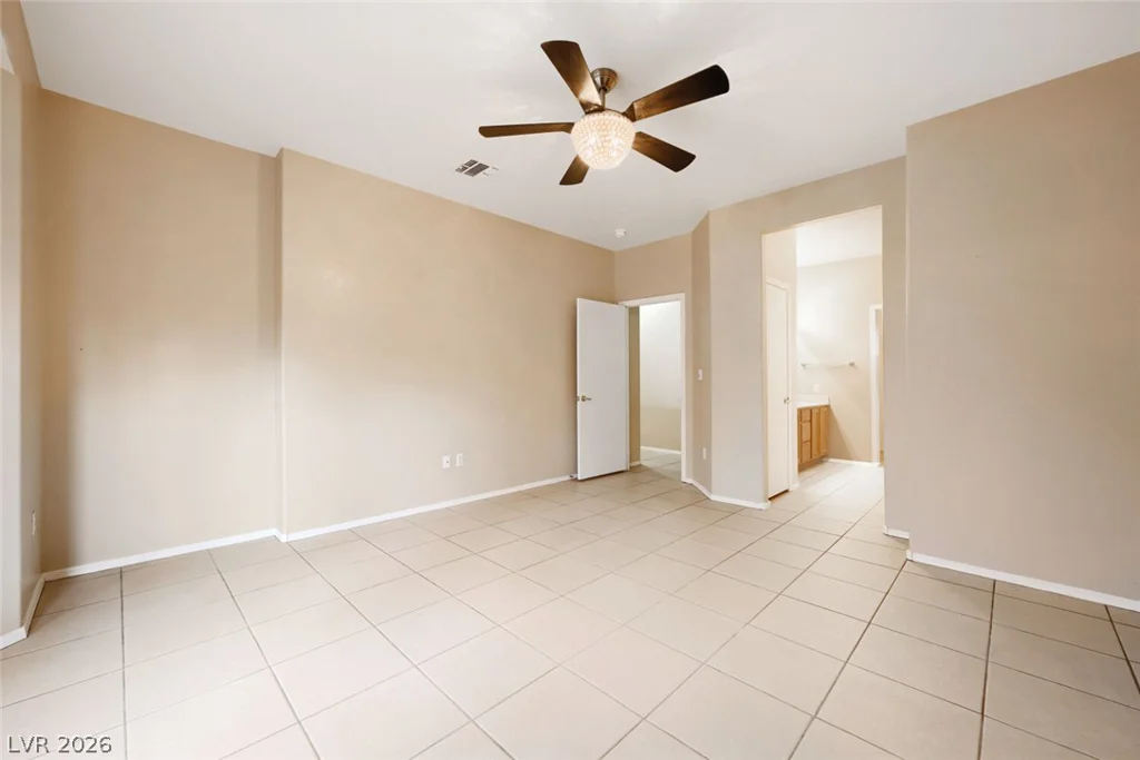 1813 Tiger Creek, Henderson, NV 89012