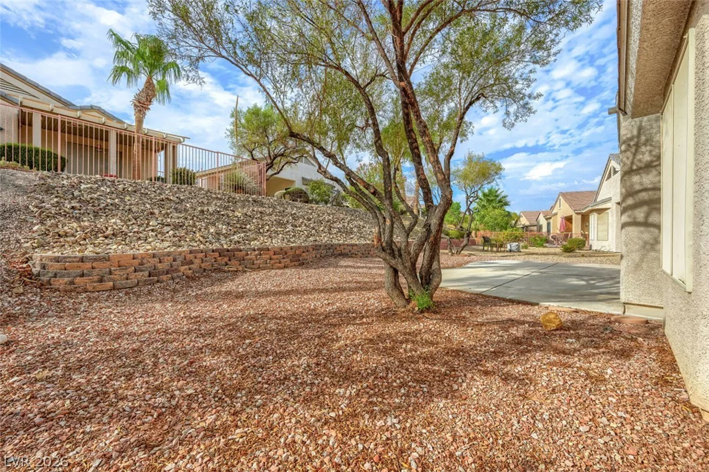 1813 Tiger Creek, Henderson, NV 89012