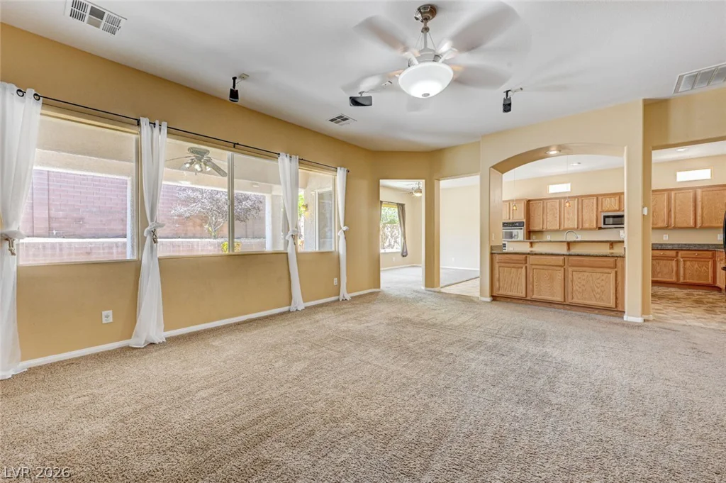 7221 Gentle Valley, Las Vegas, NV 89149
