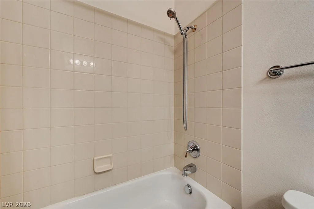 7221 Gentle Valley, Las Vegas, NV 89149