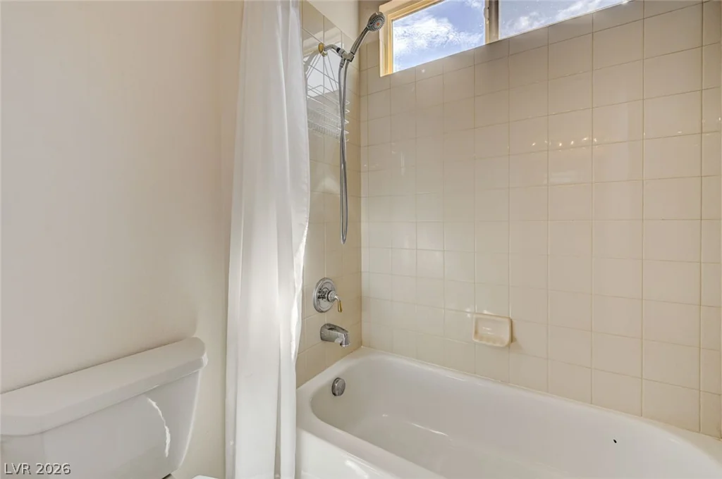 7221 Gentle Valley, Las Vegas, NV 89149