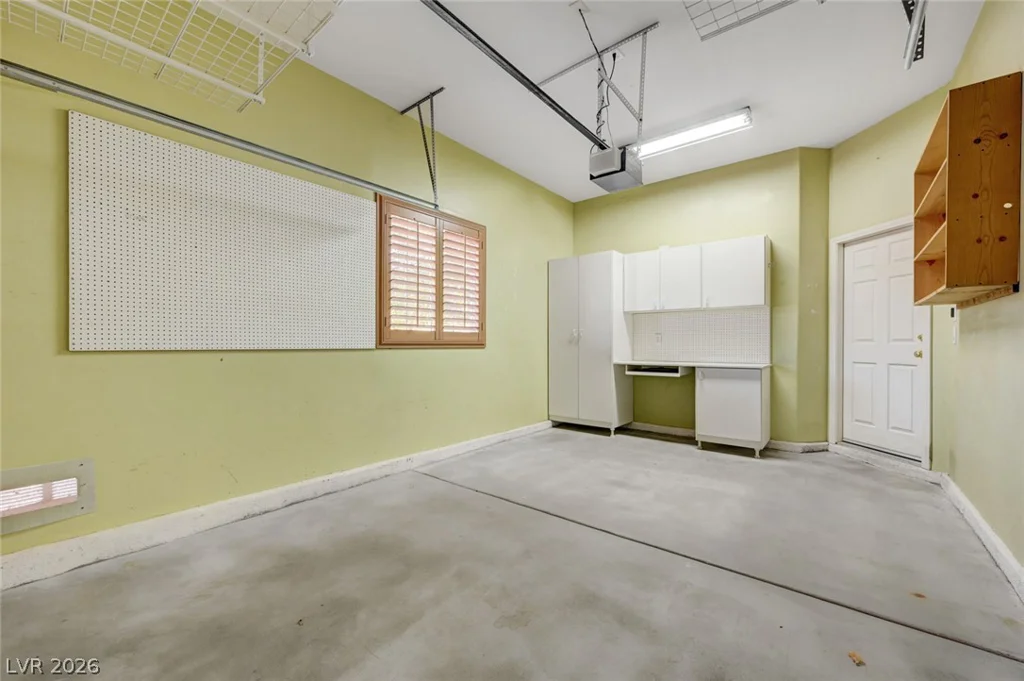 7221 Gentle Valley, Las Vegas, NV 89149
