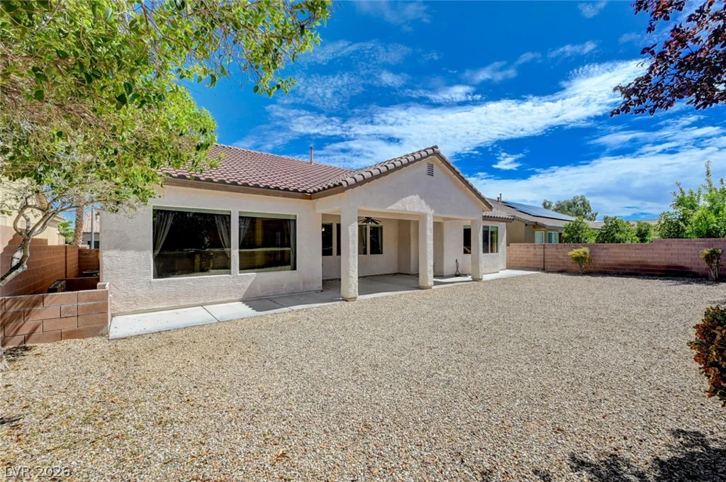 7221 Gentle Valley, Las Vegas, NV 89149