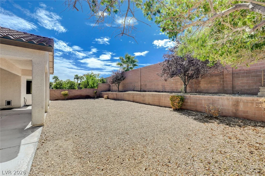 7221 Gentle Valley, Las Vegas, NV 89149