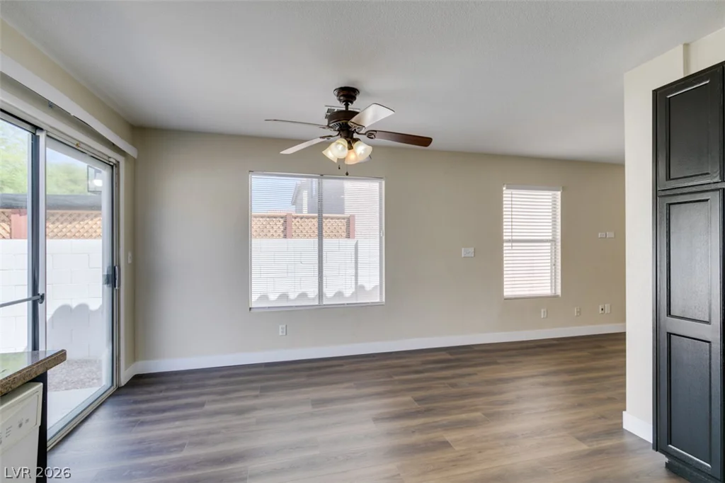 8628 Shady Pines, Las Vegas, NV 89143